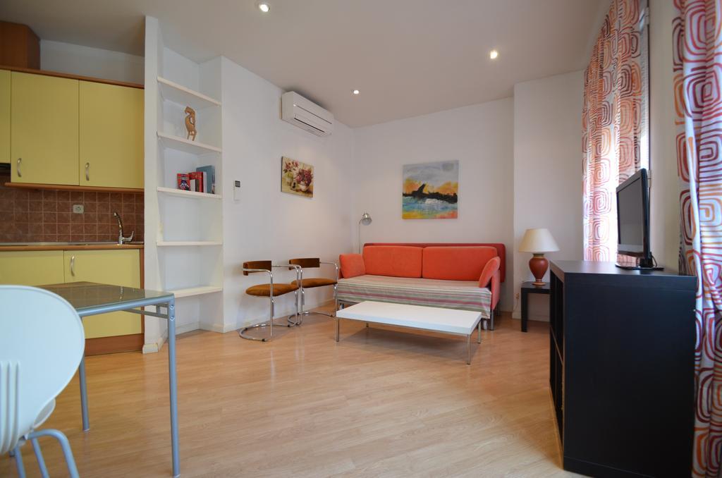 Stopinflat Madrid Extérieur photo